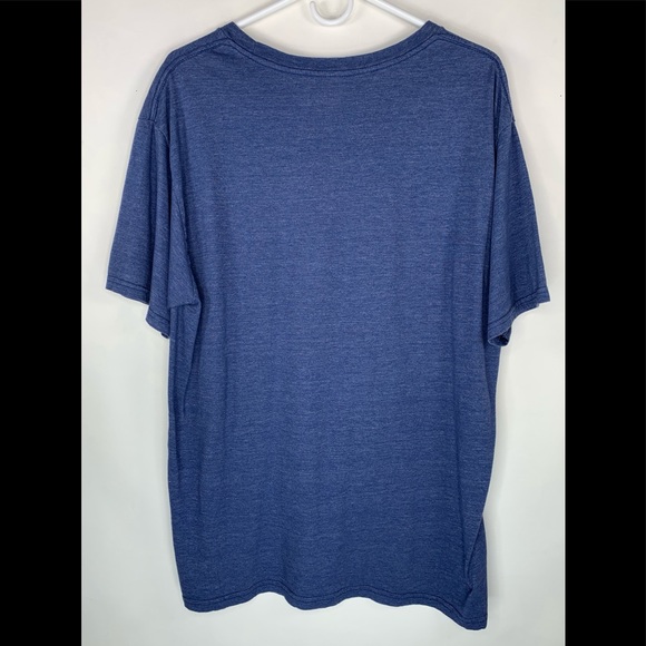 Captain America Shield Men’s XL MARVEL T-Shirt - Picture 2 of 6